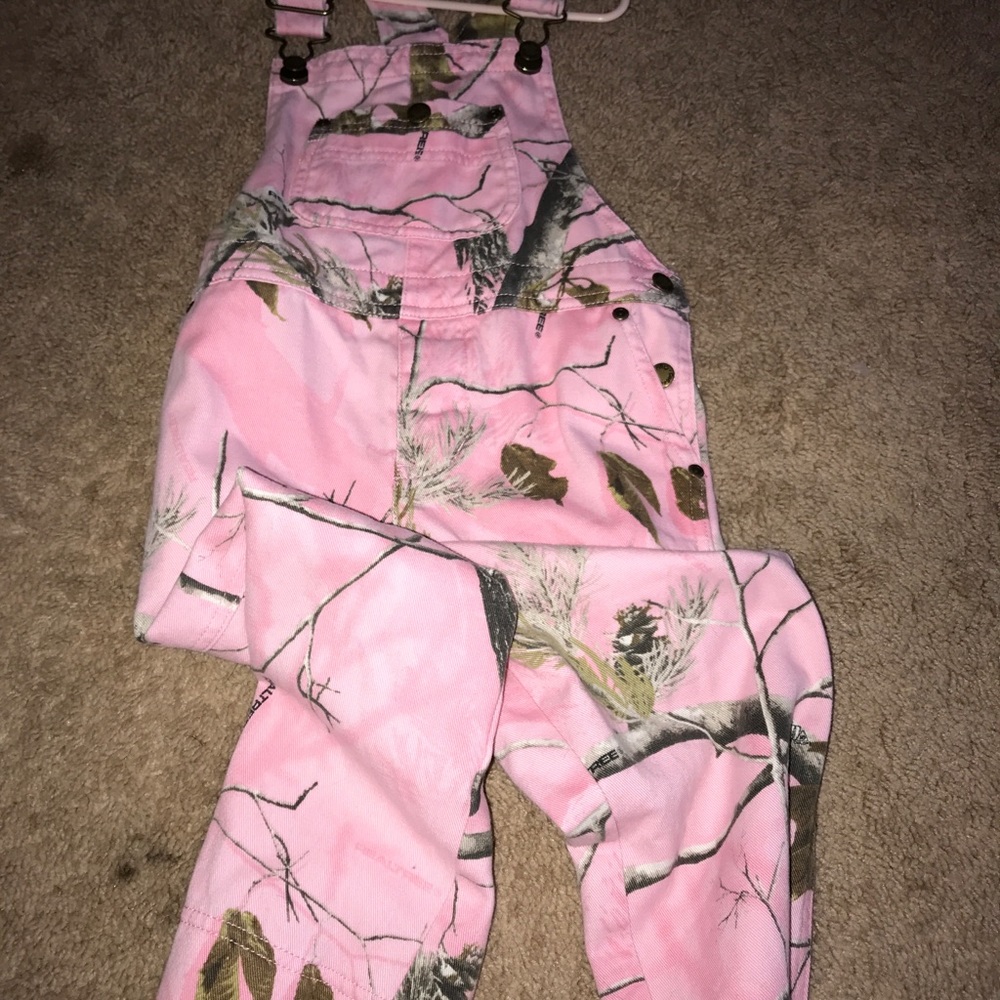 Cabelas 4t pink camo overalls